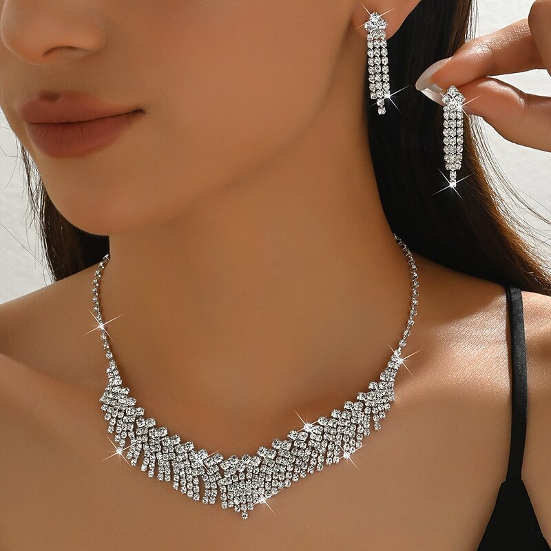 Bridal Jewelry Sets Two-piece Suit Imitation Diamond 1 Necklace Earrings Women's Elegant Stylish Sweet Lovely Tassel Fringe Love Precious Jewelry Set For Wedding Gift