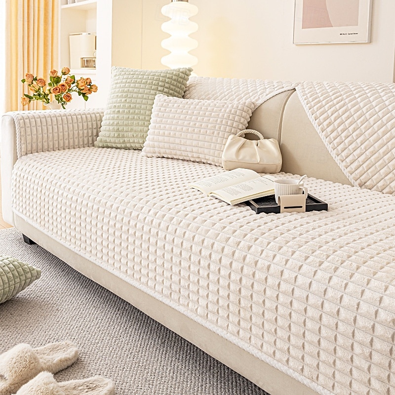 1pc Plush Sofa Cover Soft, Thick, and Pet-Friendly Couch Protector for All Seasons, Non-Slip Furniture Slipcover for 1 to 4-Seater Sofas, Beige/Light Green/Dark Gray/Black Options, Perfect for Livin