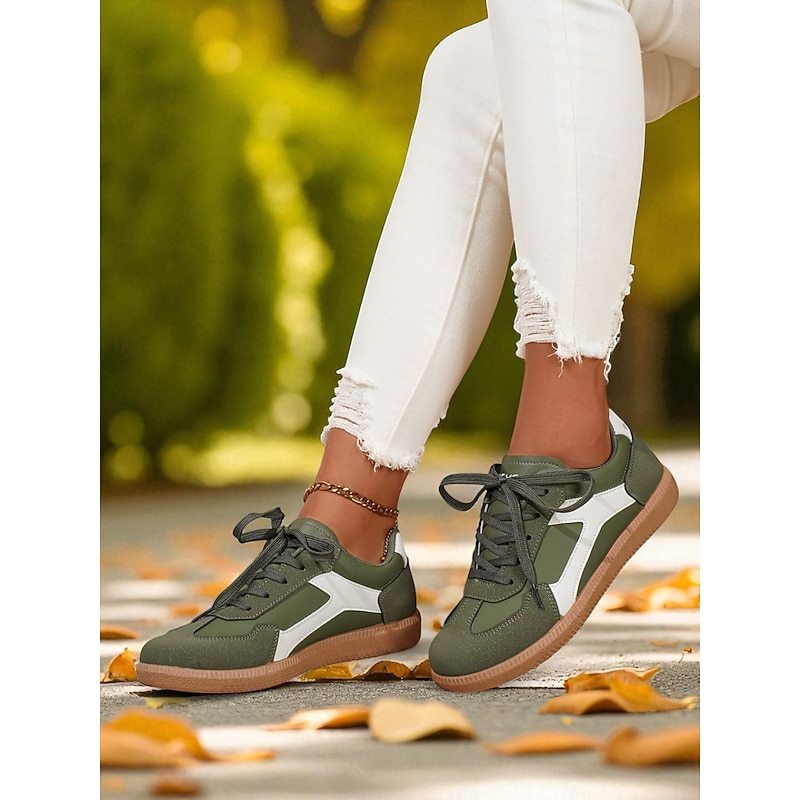 Women's Green Lace-Up Sneakers – Retro-Inspired Casual Trainers with White Contrast Detail for Walking, School and Daily Errands3
