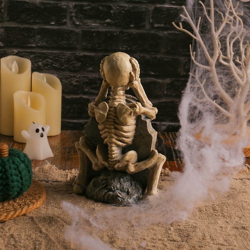 Halloween Skeleton Tombstone Decoration, Spooky Skull and Gravestone Resin Prop, Haunted Ghost Festival Tabletop Ornament2