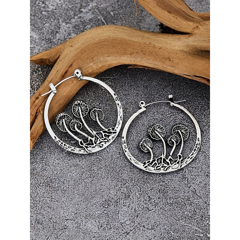 Women's Vintage Mushroom Hoop Earrings – Alloy Statement Jewelry with Forest-Inspired Design, Ideal for Nature Lovers, Festivals and Boho Outfits3