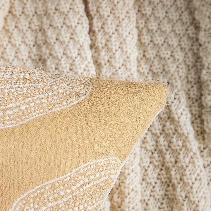 1 pcs Chenille Pillow Cover, Halloween Rectangular Traditional Classic3