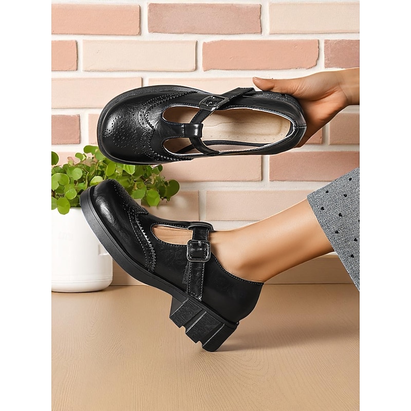 Women's 1950s-Inspired Black T-Strap Mary Jane Shoes - Vintage Brogue Leather Heels with Buckle and Chunky Sole for Daily Wear,Cosplay & Gothic Outfits