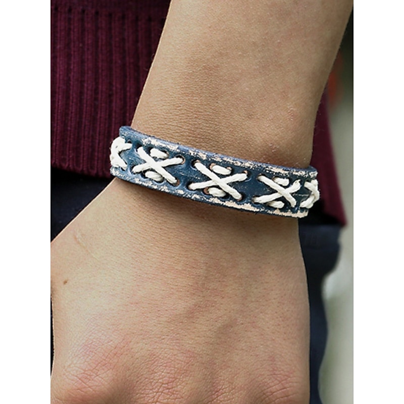 Men's Bohemian Style Vintage Leather Braided Bracelet with Buckle Closure and Braided Cord Decoration - Adjustable Western Cuff for Casual Wear and Gifts3