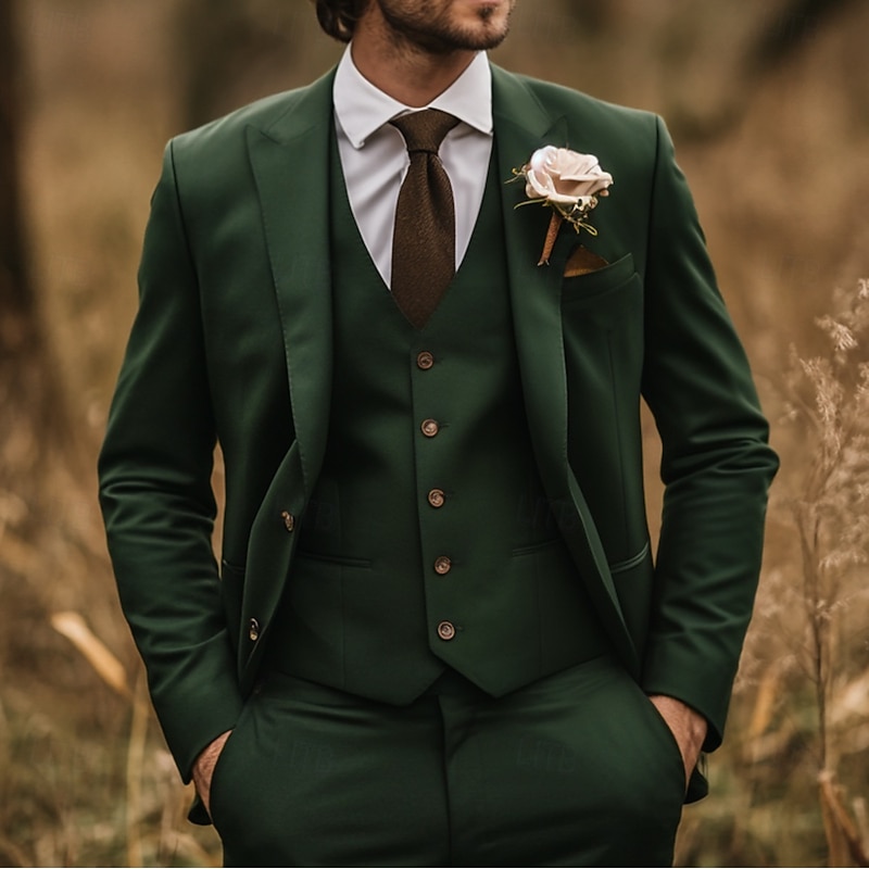 Men's Wedding Suits Peaked Lapel Dark Green Fashion Formal Solid Colored Standard Fit 3 Piece Single Breasted Two-buttons