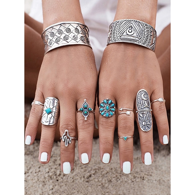 Women's Boho Vintage Turquoise Ring Set – 9-Piece Antique Silver Adjustable Midi Rings for Gypsy Festival, Beachwear and Casual Styling3