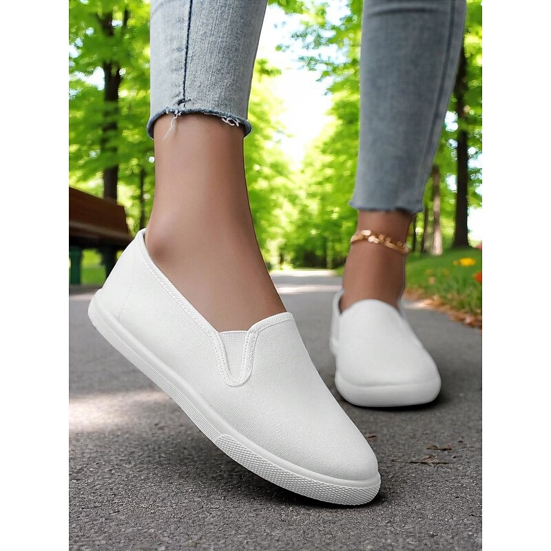 Women's Canvas Slip-On Sneakers – Lightweight Minimalist Flats for Daily Errands, Park Walks and Weekend Brunch Outings2