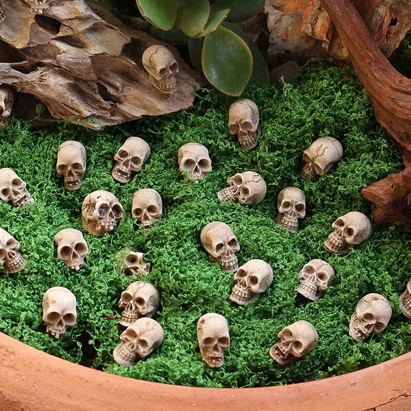 40pcs Halloween Mini Skull Heads for Vase Filler, Smiling Resin Ghost Skulls Set for Miniature Garden, Spooky Halloween Planter Decor for Terrariums and Pot Display2