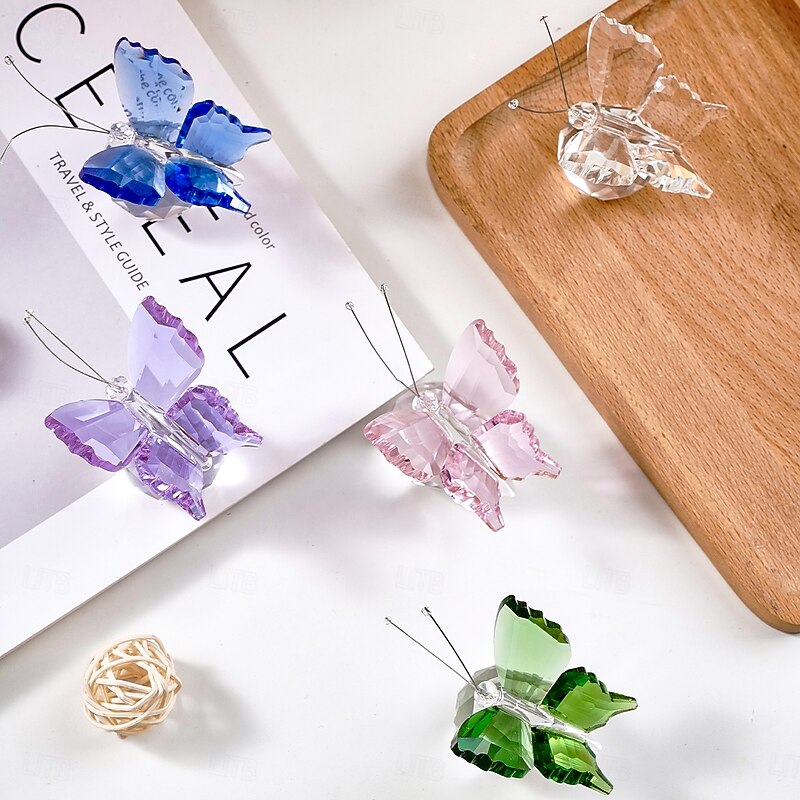 Crystal Glass Butterfly Figurine with Clear Globe Base, Elegant Glass Animal Sculpture for Home Decor, Transparent Butterfly Ornament for Shelf, Desk or Gift Display