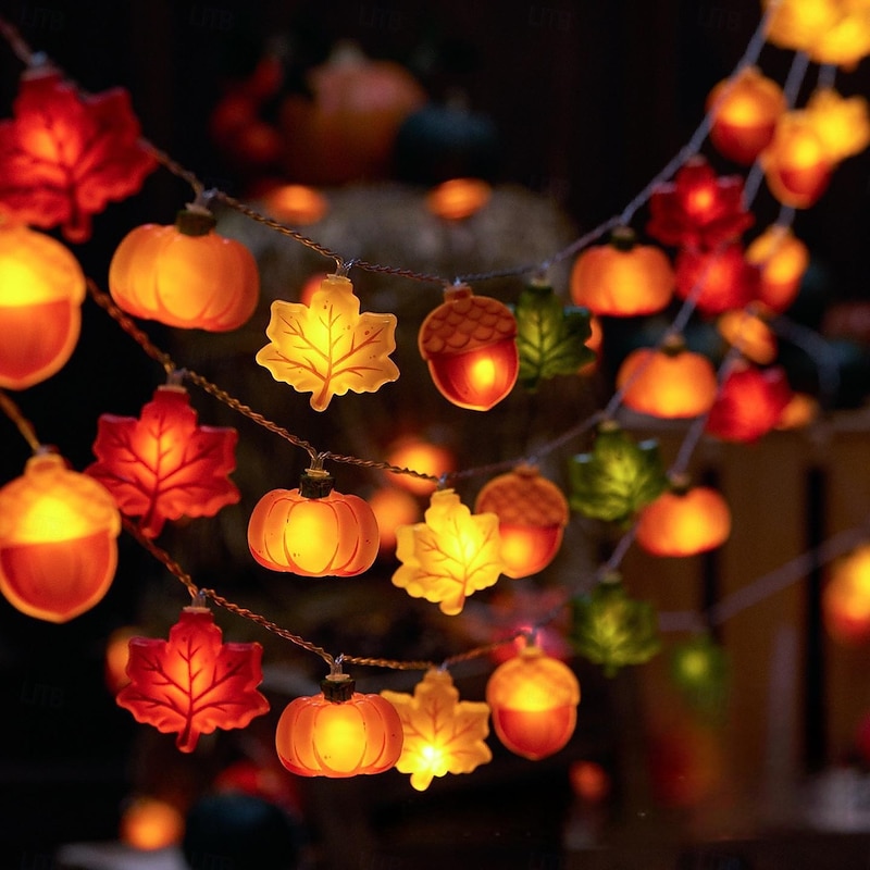 Thanksgiving LED Maple Leaf Pumpkin String Lights Battery Powered 1.5m 10LED Halloween Thanksgiving Acorn Maple Leaf Pumpkin Lantern Home Balcony Garden Fence Decoration2
