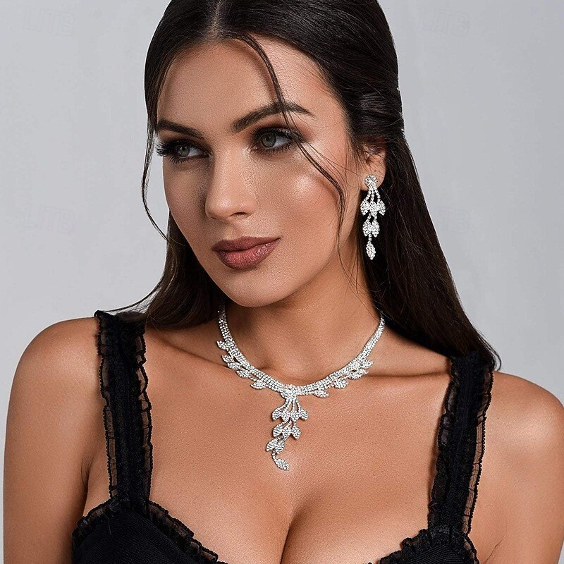 Bridal Jewelry Sets Two-piece Suit Imitation Diamond 1 Necklace Earrings Women's Luxury Classic Korean Lovely Tassel Fringe Leaf Love irregular Jewelry Set For Wedding Gift Casual