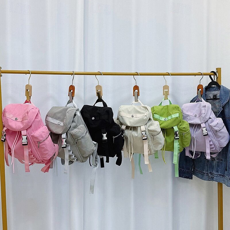 Trendy Flap Top Backpack for Teen Girls – Lightweight Casual School Bag with Buckle Straps for Back to School & Daily Use