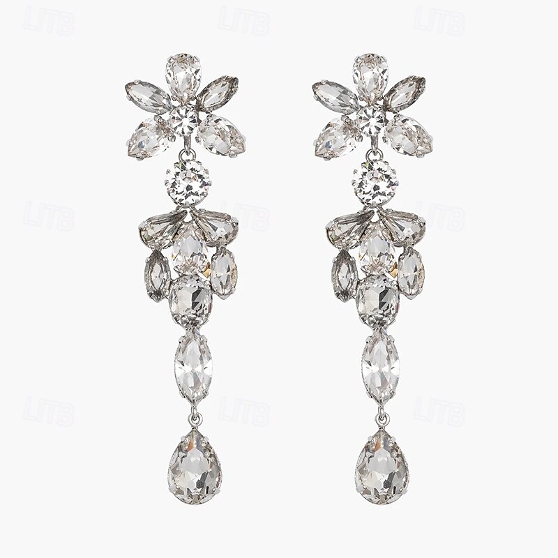 Women's Stud Earrings Tassel Fringe Precious Petal Elegant Fashion Personalized Imitation Diamond Earrings Jewelry Silver For Wedding Party Daily 1 Pair3