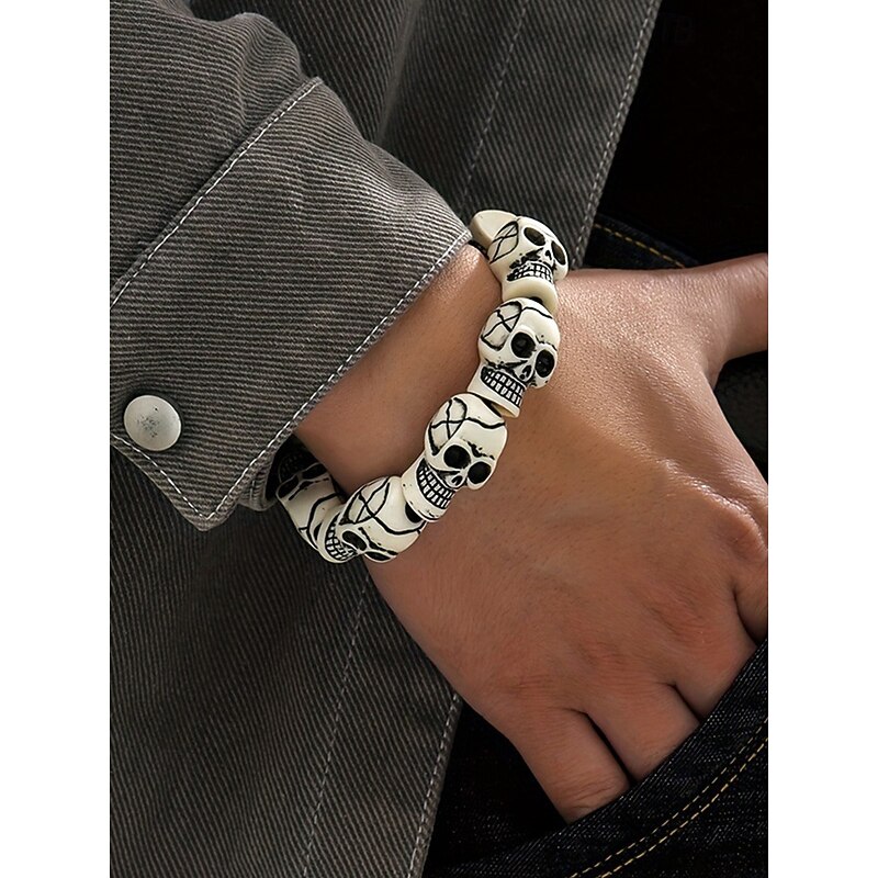 Men's Halloween Skull Bead Bracelet – Stretch Resin Gothic Punk Wristband for Party, Cosplay and Costume Wear2