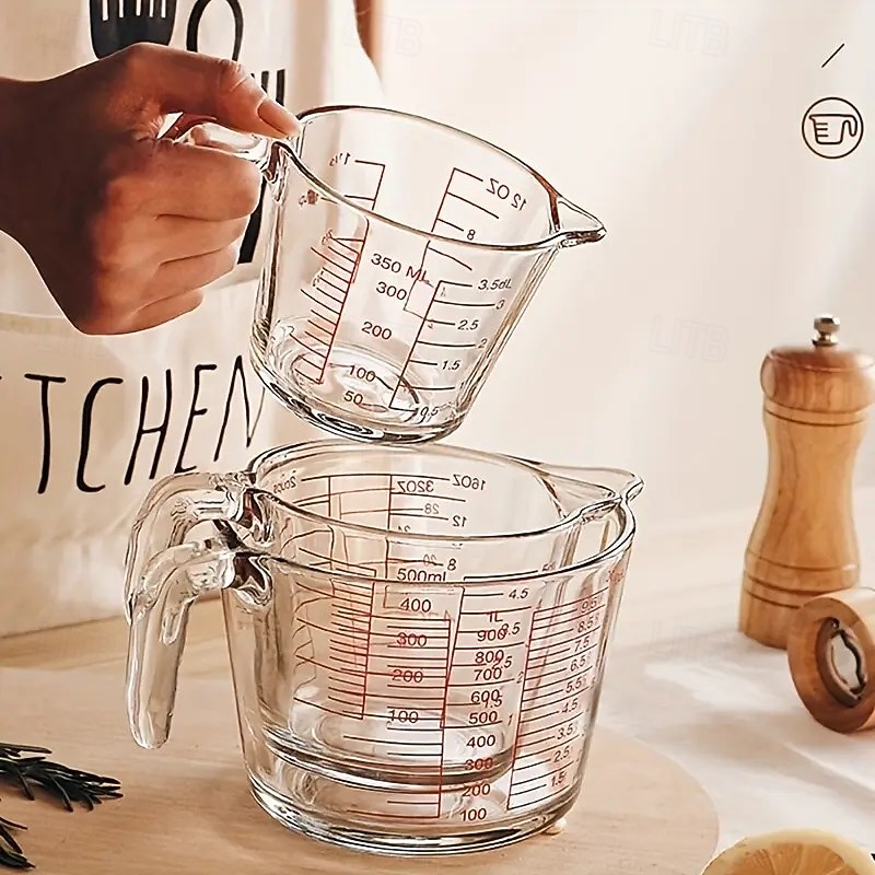 16.91 oz Heat-Resistant Glass Measuring Cup with Handle, Large Capacity Microwave and Oven Safe Kitchen Baking Flour Cup with Measurement Markings