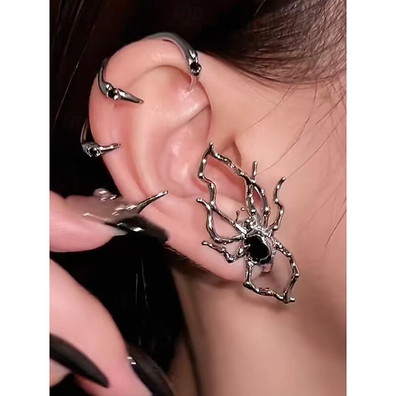 Women's Halloween Spider Ear Cuff Earrings – Gothic Punk Alloy Wrap Design with Black Gem Details, Statement Costume Jewelry for Party, Cosplay and Spooky Night Out4