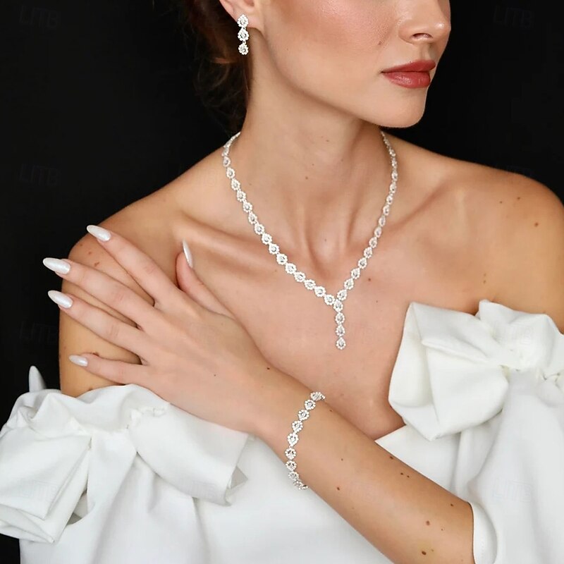 Bridal Jewelry Sets Three-piece Suit Imitation Diamond 1 Necklace 1 Bracelet Earrings Women's Vintage Fashion Personalized Lovely Classic Love Precious Jewelry Set For Wedding Work Gift