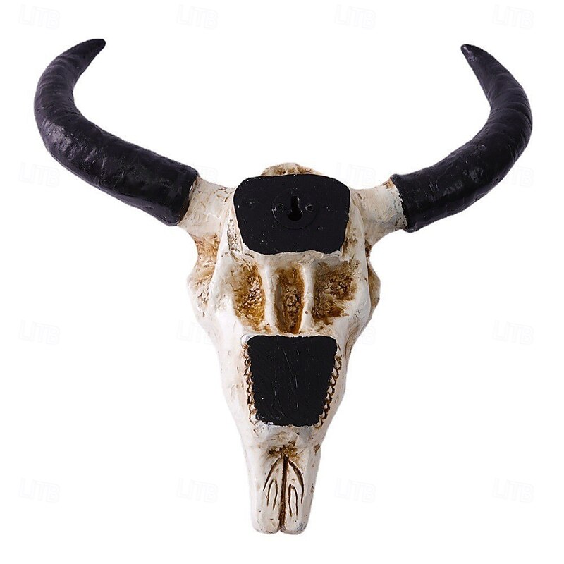 Halloween Cow Skull Wall Decor Vintage Animal Bone Wall Hanging Rustic Resin Bull Head Ornament 3D Cow Skull Decoration for Home Bar Party Room Decor3