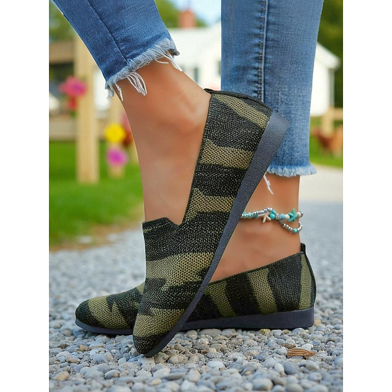 Women's Camo Flyknit Slip-On Flats – Lightweight Casual Shoes for Outdoor Strolls, Travel and Everyday Wear2