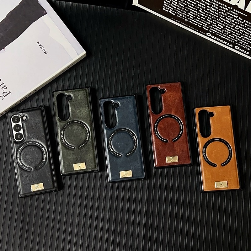 Phone Case For Samsung Galaxy Z Fold 7 Z Fold 6 Z Fold 5 Z Fold 4 Z Fold 3 Back Cover Magnetic Shockproof Retro TPU PU Leather