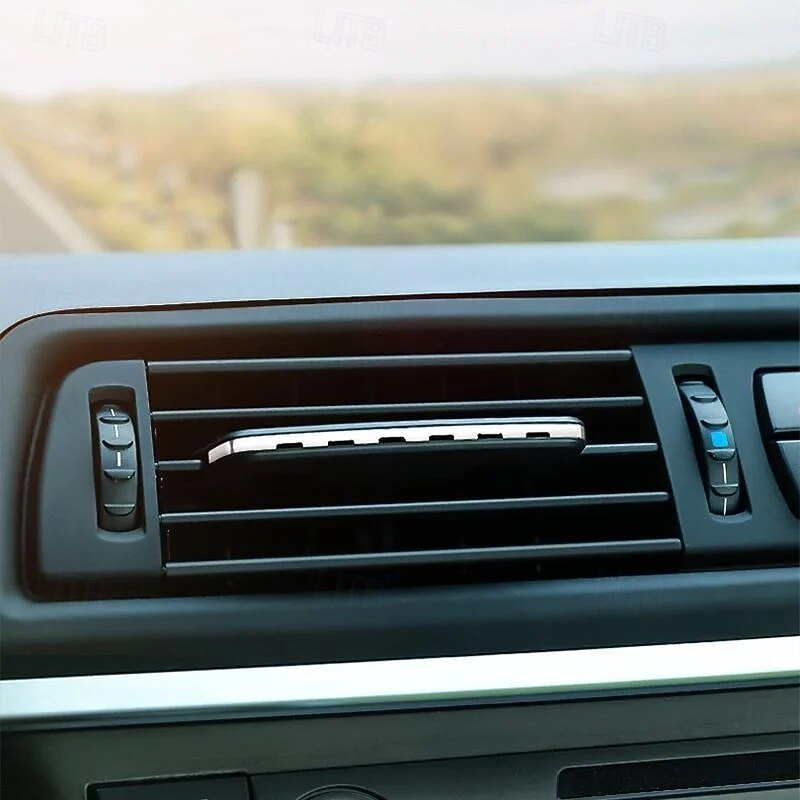 Car Vent Invisible Air Refresher Clip Solid Air Freshener Car Perfume Deodorizer Hidden Style Fragrance Freshens Air Eliminates Odors for Vehicle Use2