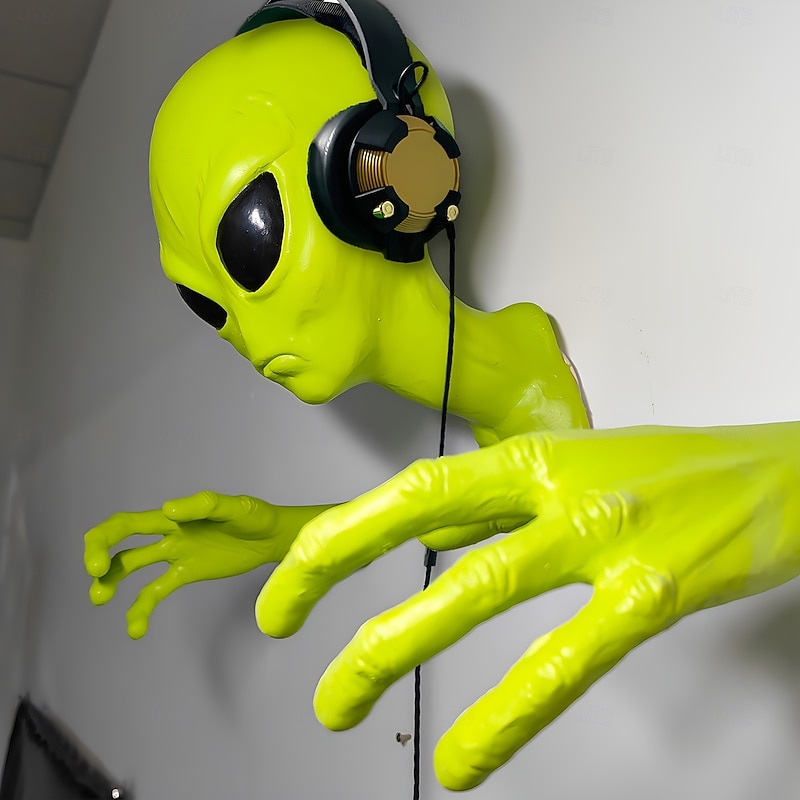 1pc Scary Green Big Eyes Alien Wall Hanging, Carnival Mystery Horror Alien, Party Decoration, Walls Poking Heads And Hands For Bedroom Living Room Window Door RV Wall Hanging Gifts