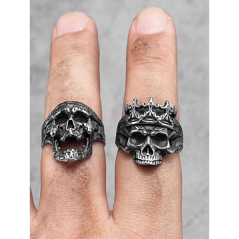 Men's Stainless Steel Skull Ring with Crown – Gothic Punk Style, Durable Heavy Metal Design, Ideal for Halloween Parties, Cosplay & Rock Concerts2