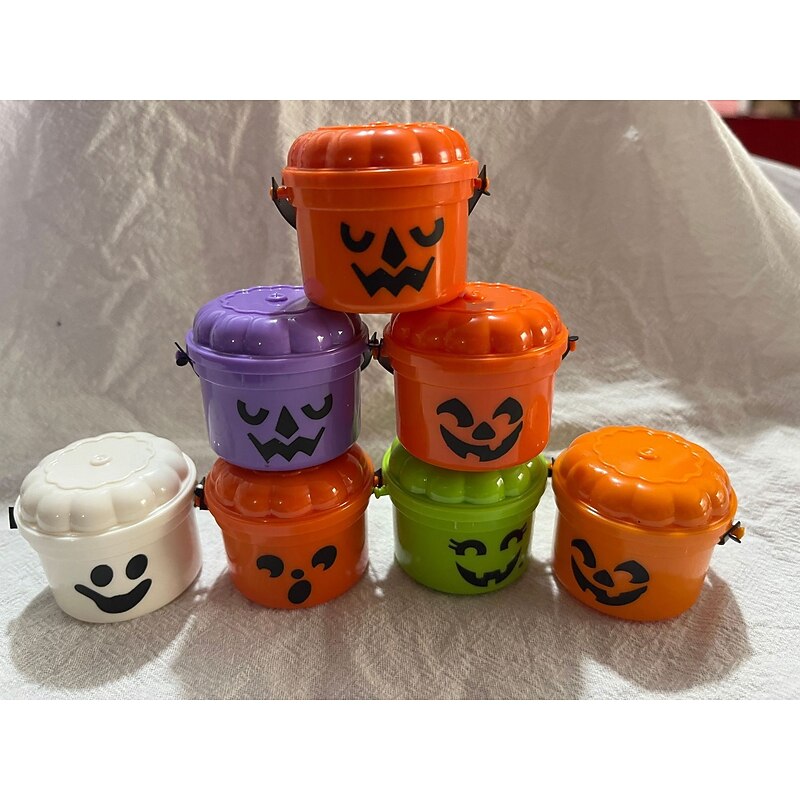 1pc Halloween Spooky Mini Boo Bucket Figurine, 3D Printed Nostalgia Pumpkin Candy Bucket, Retro Trick or Treat Gift Box Decoration3
