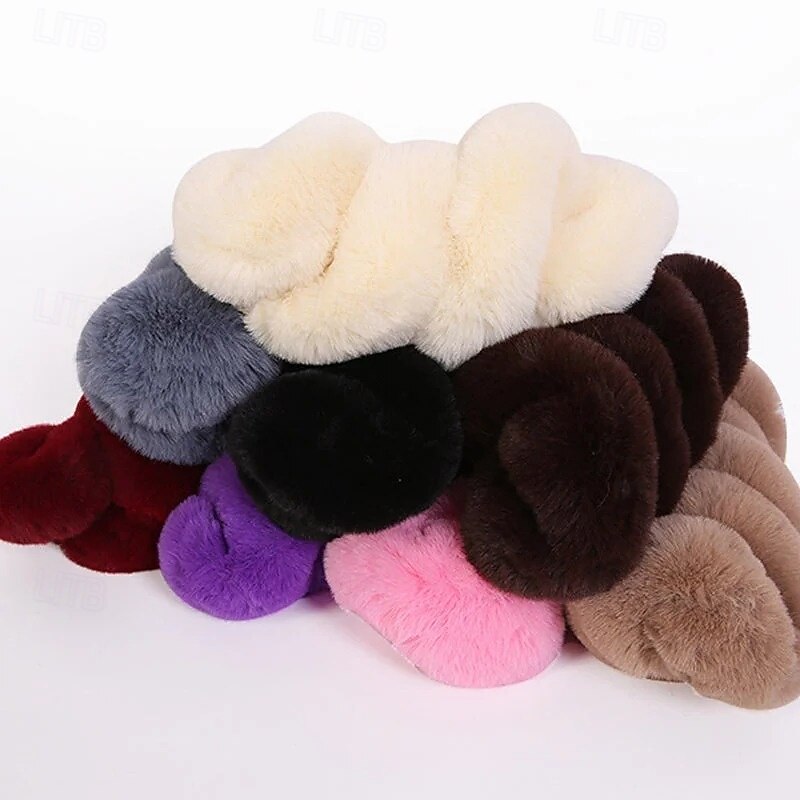 Universal Plush Car Steering Wheel Cover Soft Elastic Fuzzy Faux Rabbit Fur Winter Warm Interior Grip Protector for Women Girls Vehicles4