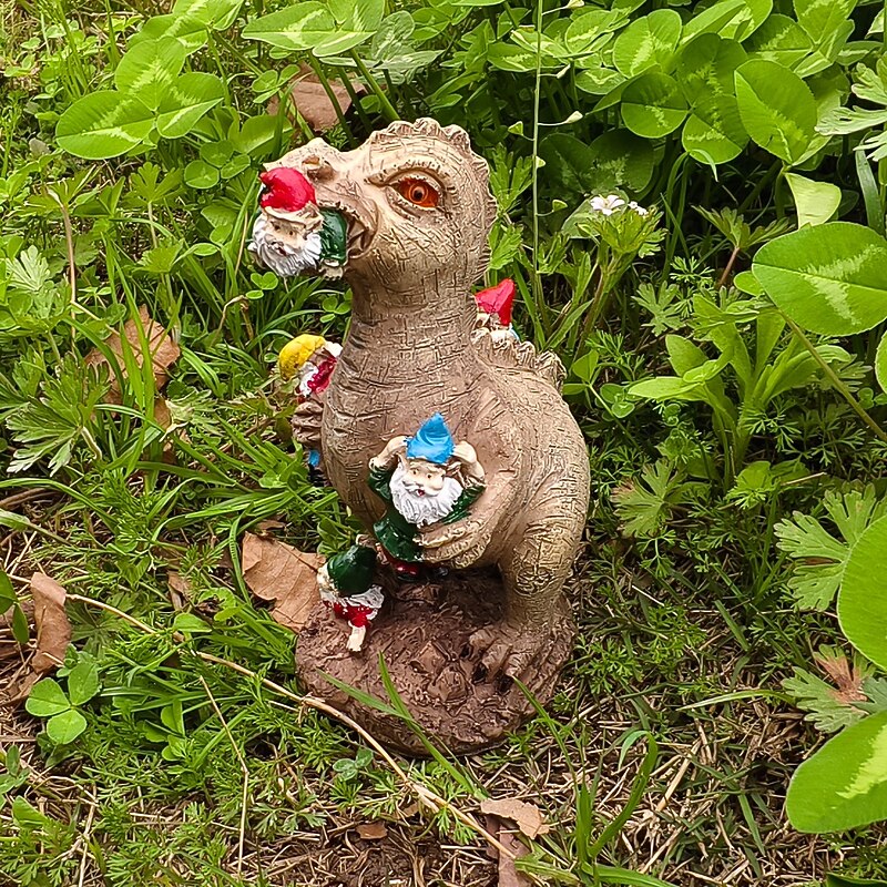 Dinosaur Grabbing Gnome Resin Statue, Funny Garden Gnome Decoration for Outdoor Yard or Home, Creative Resin Ornament Gift for Dinosaur Lovers and Garden Decor3