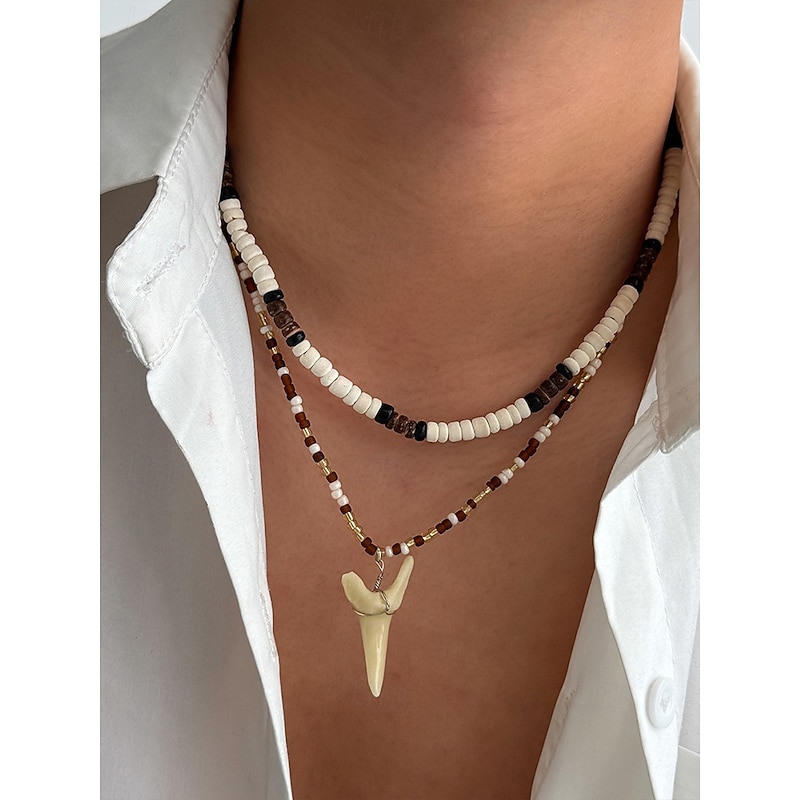 Men's Multi-Layered Tribal Beaded Necklace with Acrylic Tooth Pendant – Casual Bohemian Jewelry for Everyday Wear, Beach and Outdoor Events