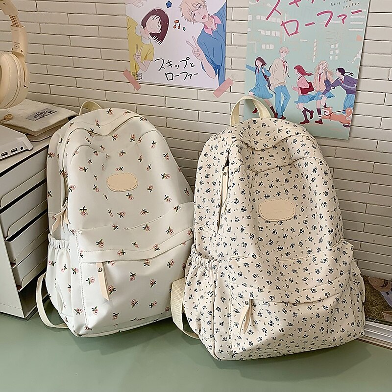 Girls' Floral Print Canvas Backpack – Aesthetic School Bag for Teen Students & Back to School Season