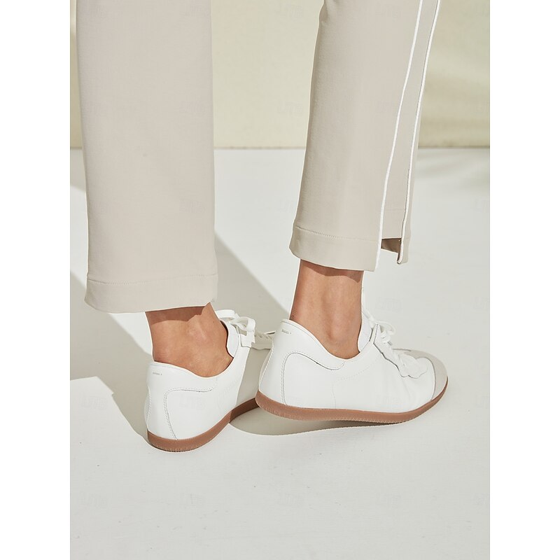 Women Lace Up Faux-Leather White Golf Shoes2