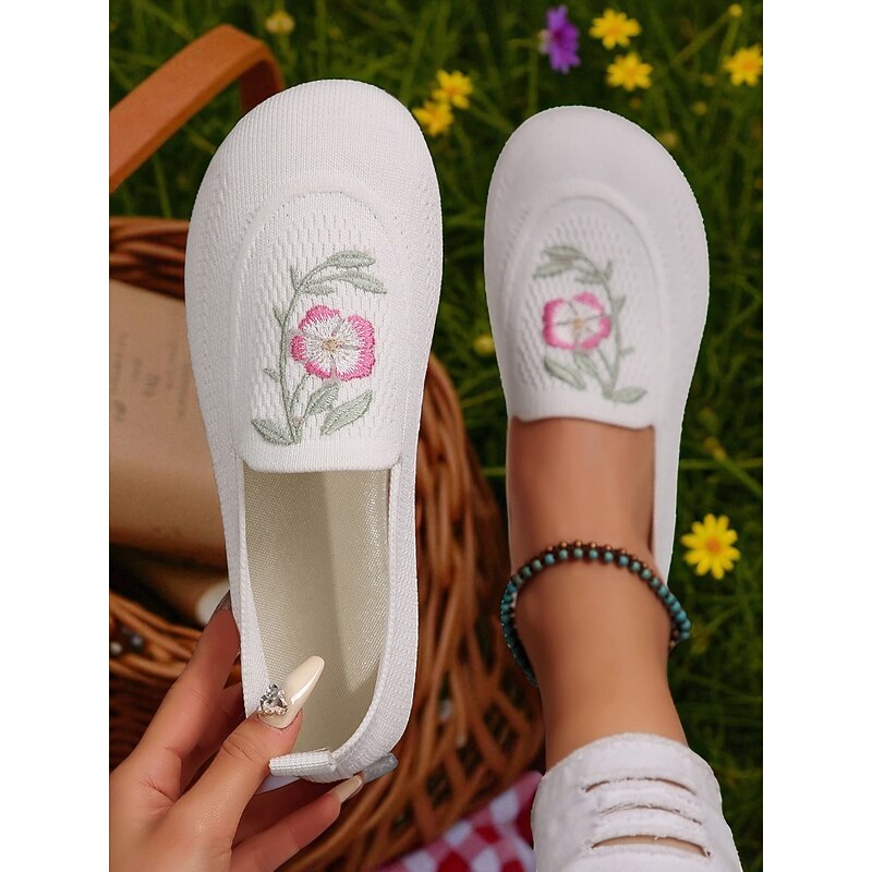 Women's Wide Toe Barefoot Shoes – Floral Embroidered Flyknit Flats for Picnics, Garden Strolls and Summer Getaways