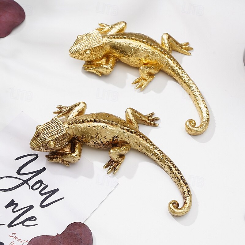 Vintage Gold Lizard Wall Hanging Decor, European Style Resin Gecko Wall Sculpture, Handmade Wall Art Ornament for Home, Living Room or Garden Decoration4