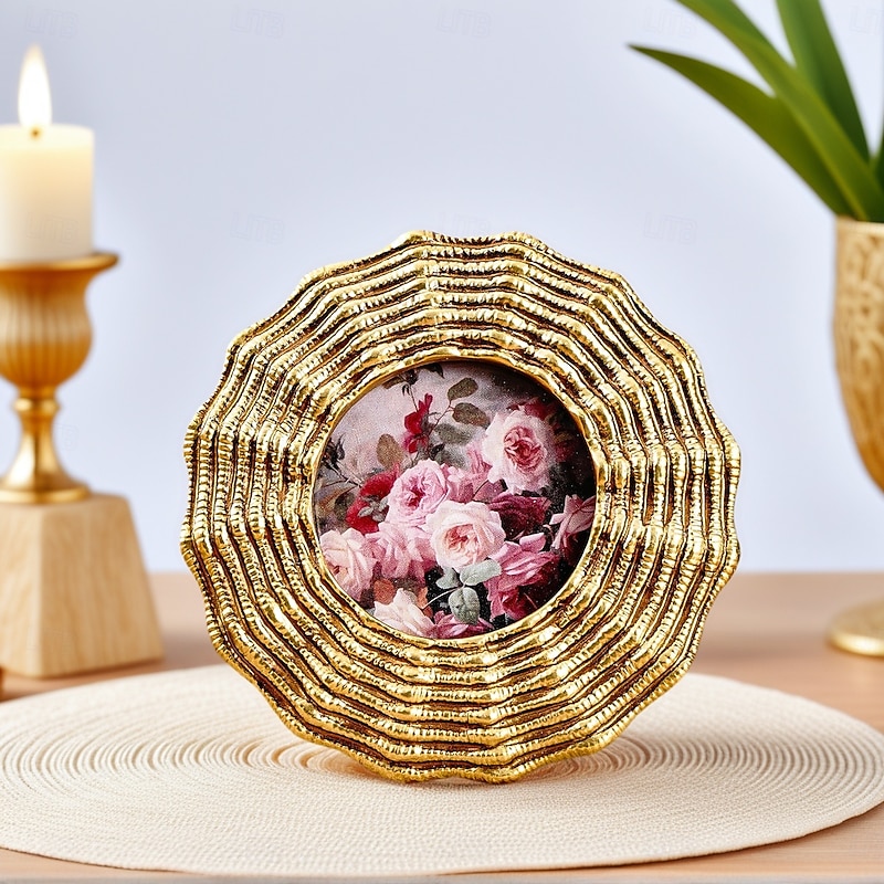 Vintage Round Photo Frame with Gold Floral Edging, Dual-Use Wall Hanging and Table Display, Includes Random Insert, Retro Home Decor and Photography Prop
