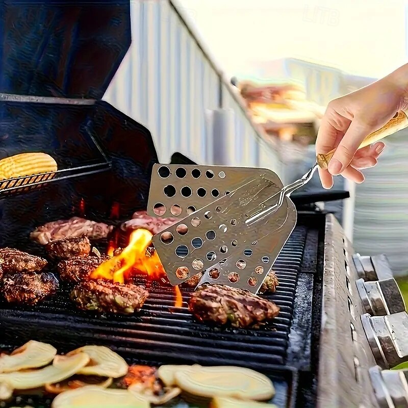 Stainless Steel BBQ Spatula Creative Hot Meat Patty Scraper Expandable Triple 3 Blade Easy Clean Grill Tool for Burger Lovers3