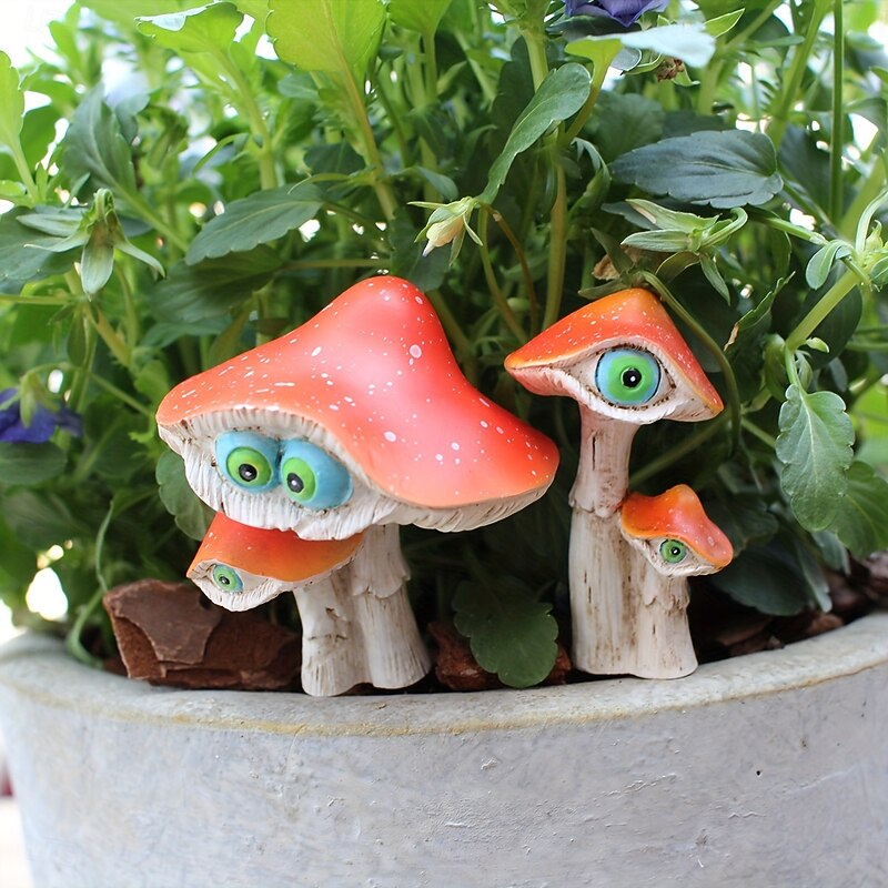 3pcs/set Mushroom Sprite Resin Handicrafts Garden And Lawn Decoration Statues Flower Pot And Bonsai Plugin Statues Creative And Cute Holiday Decoration4
