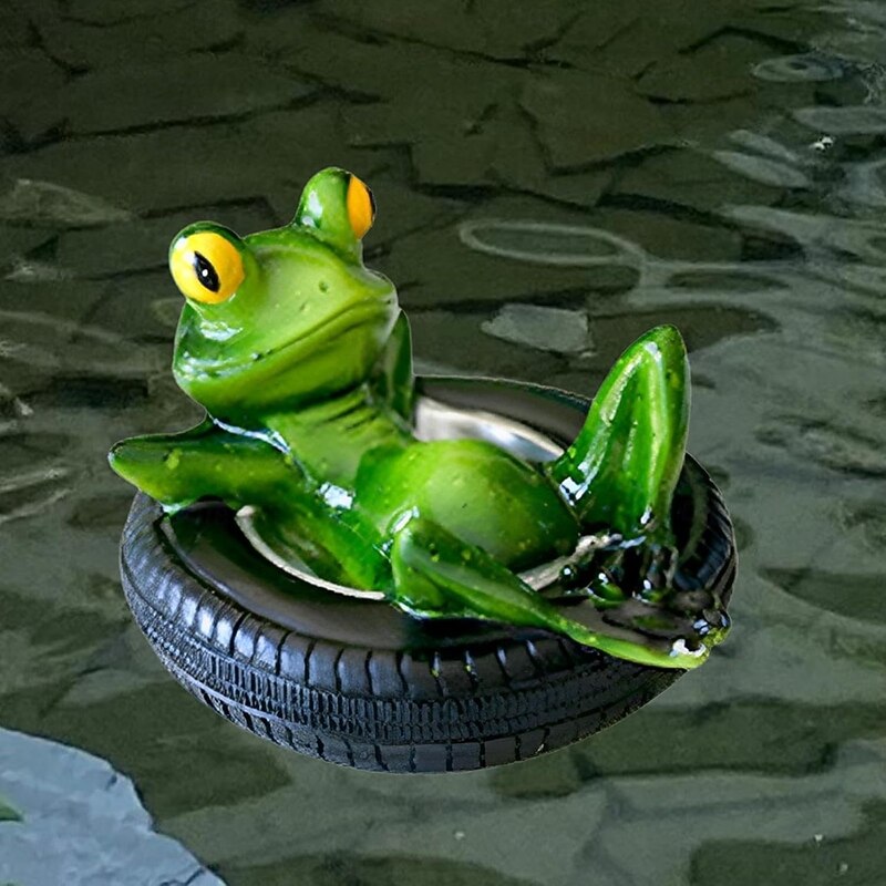 Resin Frog and Turtle Figurine in Canoe Floating Ornament Realistic Floating Animal Figurine with Yellow Eyes Ideal Gifts for Garden, Pool, or River4