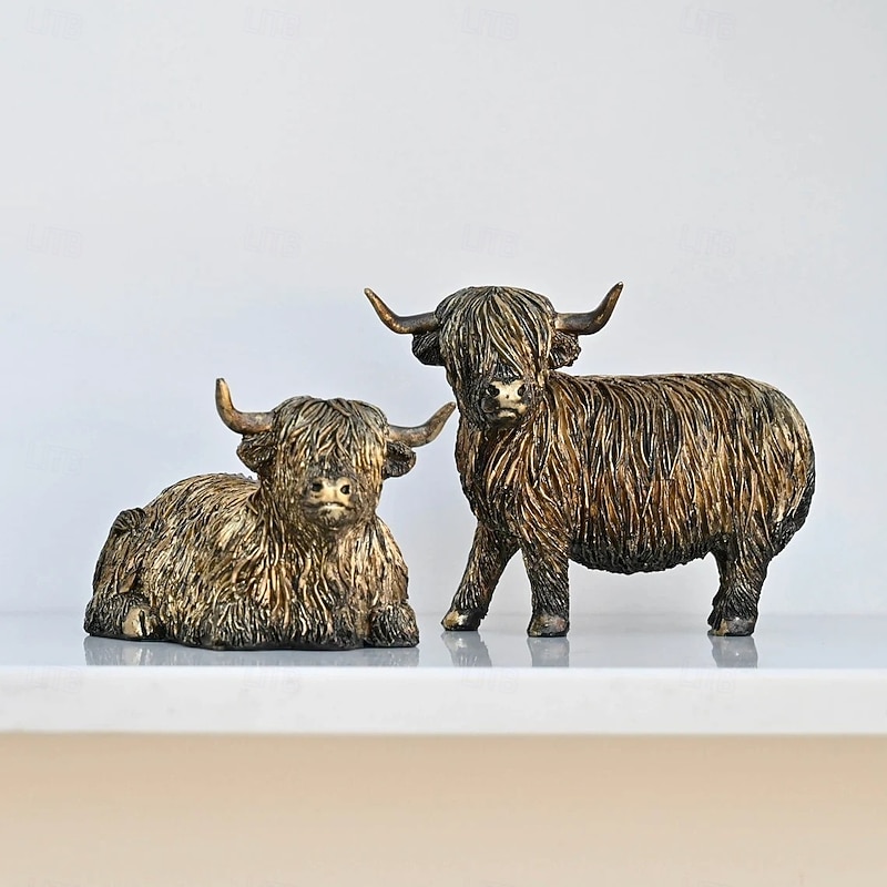 Highland Cow Resin Figurine, Yak Sculpture Home Decor, Rustic Resin Ornament for Entryway, Shelf, Gift for Animal Lovers