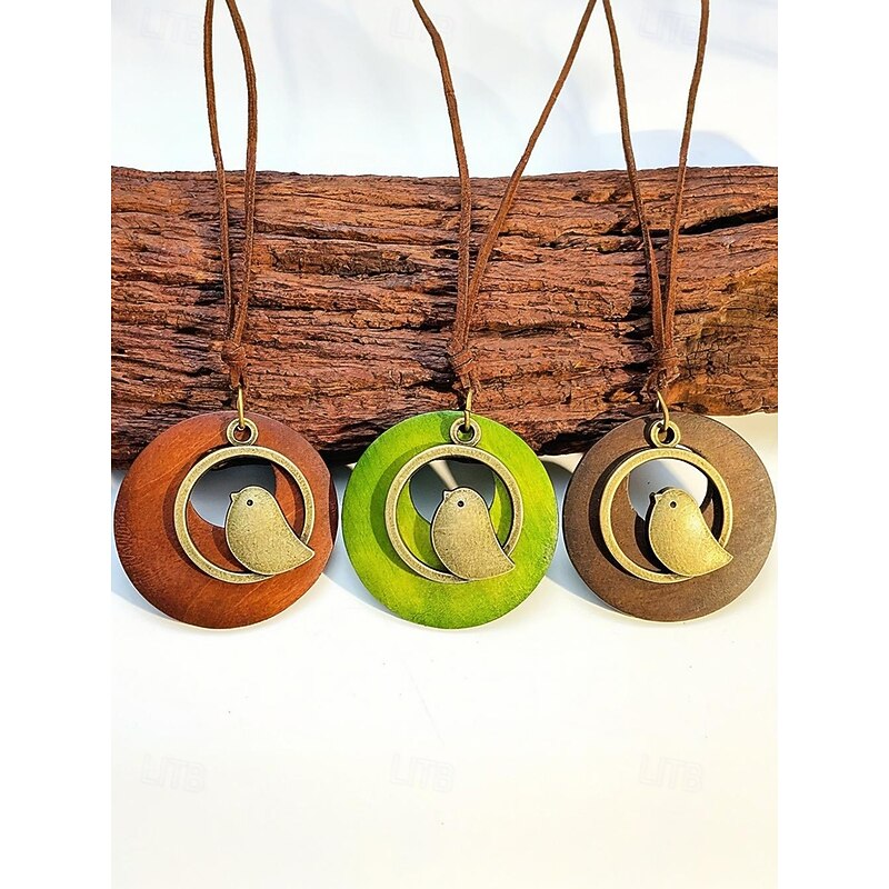 Women's Bohemian Bird Pendant Necklace – Handmade Long Wooden Circle Necklace with Alloy Charm for Nature Lovers, Casual Outfits or Gifts4
