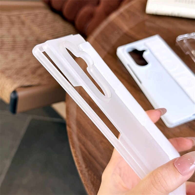 Phone Case For Samsung Galaxy Z Fold 7 Z Fold 6 Z Fold 5 Z Fold 4 Z Fold 3 Back Cover Shockproof Retro PC4