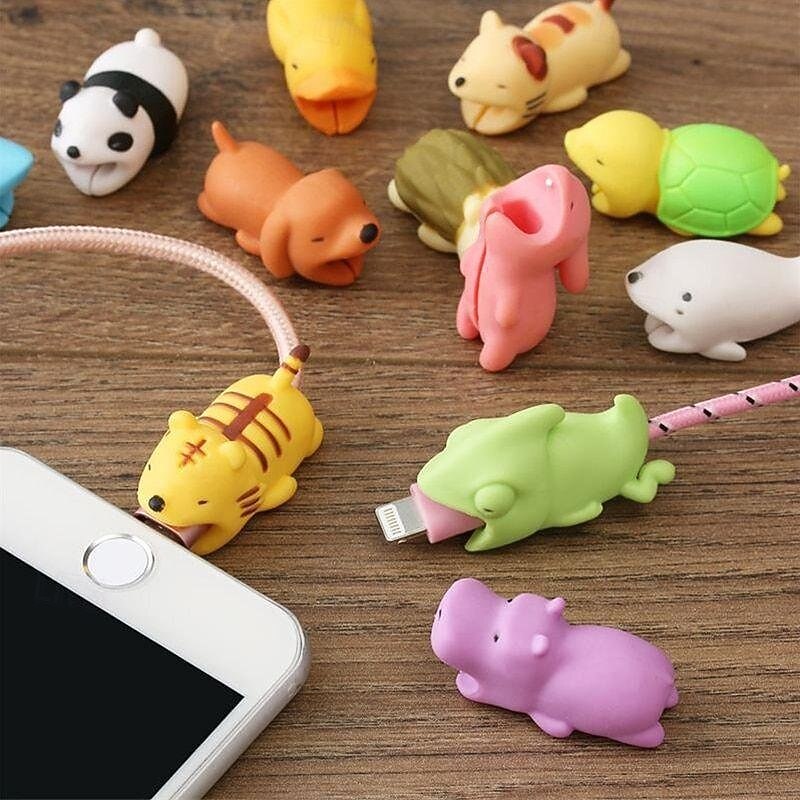 5pcs Animal Bite Cable Protectors Cute Cartoon Animal Wire Covers for Phone Charger Cord Protection Decorative Silicone Cable Saver for iPhone USB Data Cables