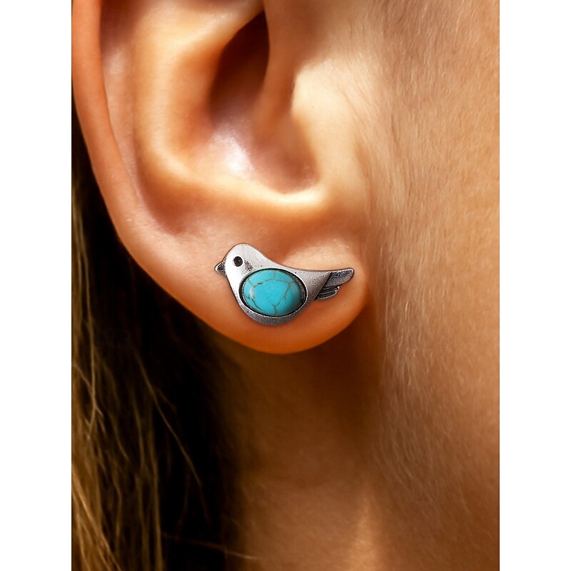 Women's Turquoise Bird Stud Earrings – Vintage Alloy Animal Jewelry for Nature Lovers, Daily Wear or Gift Giving2