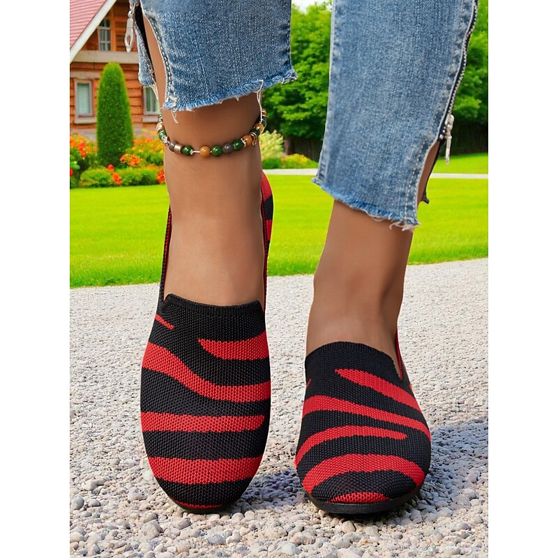 Women's Camo Flyknit Slip-On Flats – Lightweight Casual Shoes for Outdoor Strolls, Travel and Everyday Wear