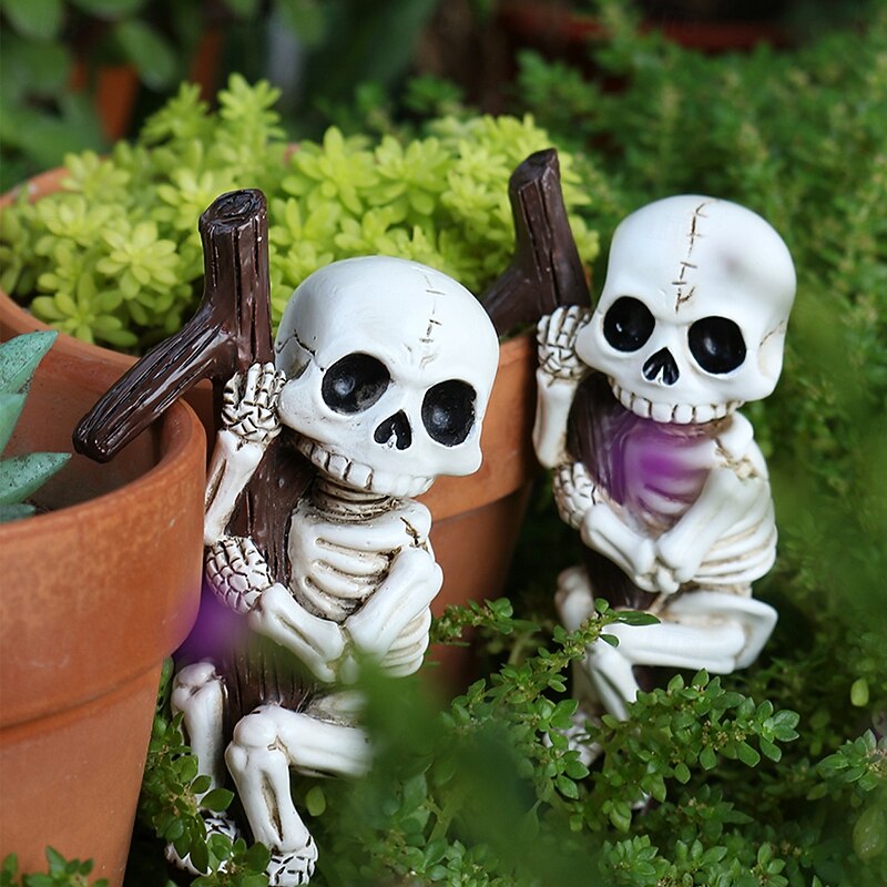2PCS Halloween Resin Skeleton Hanging Ornaments, Spooky Outdoor Yard Planter Balcony and Desktop Decorations, Halloween Home Decor Figurines3
