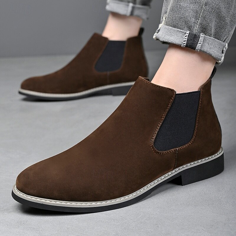 Men's Classic Brown Chelsea Boots with Elastic Side Panels – Modern Urban Footwear for Work, Date Nights and Semi-Formal Occasions4