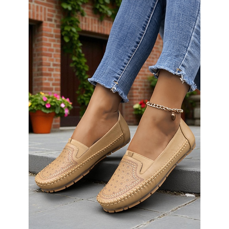 Women's Comfortable Slip-On Loafers – Soft Leather Casual Walking Flats with Stitch Detailing for Daily Wear, Travel and Errands3