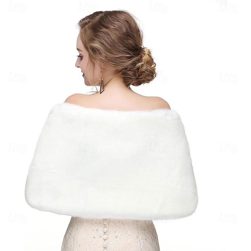Women's Faux Fur Wraps Wedding Fur Shawls Sleeveless 1920 Faux Fur Stole for Women and Girls Fur Capelet Mink Shawl3