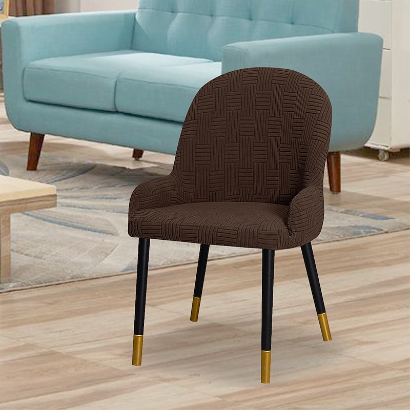 Five horizontal and five vertical oval chair covers3